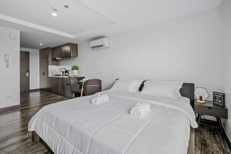 Espacio Hotel image