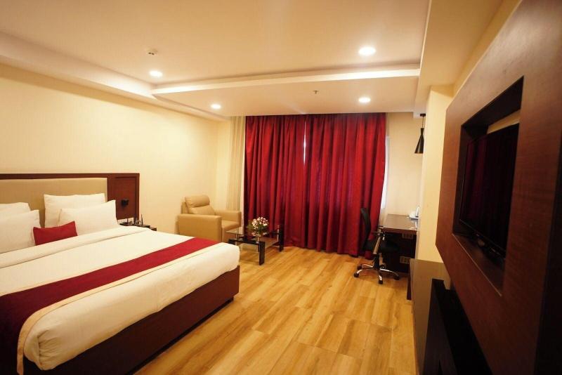 Elegant Hotel image