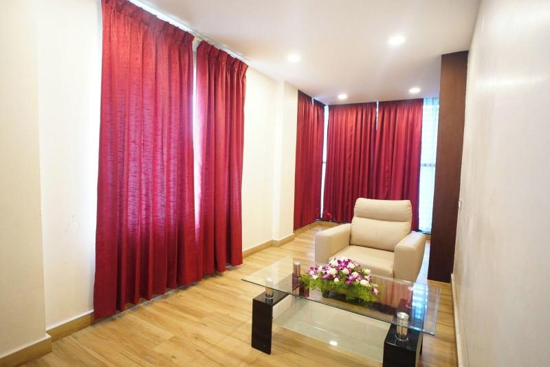 Elegant Hotel image