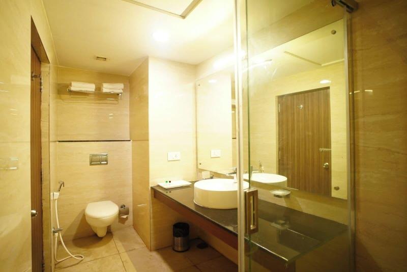 Elegant Hotel image