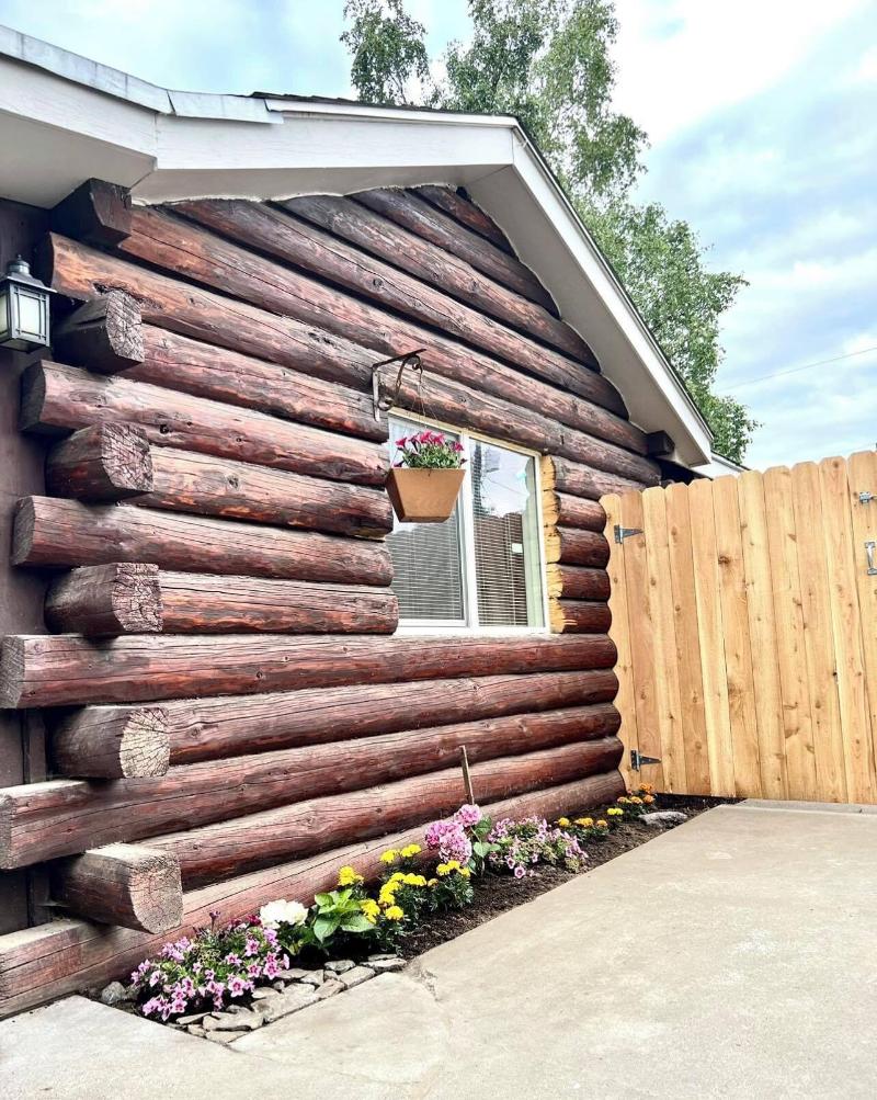 Log Cabin In Heart Of Anchorage image
