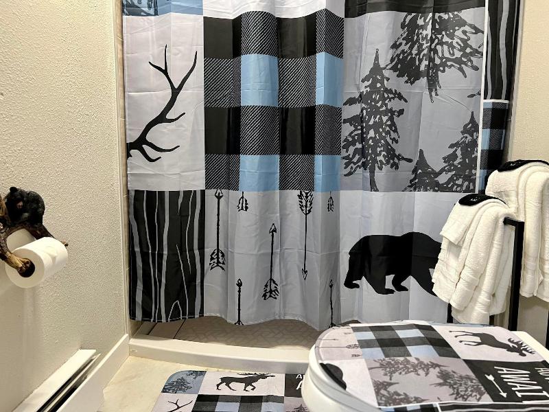 Log Cabin In Heart Of Anchorage image