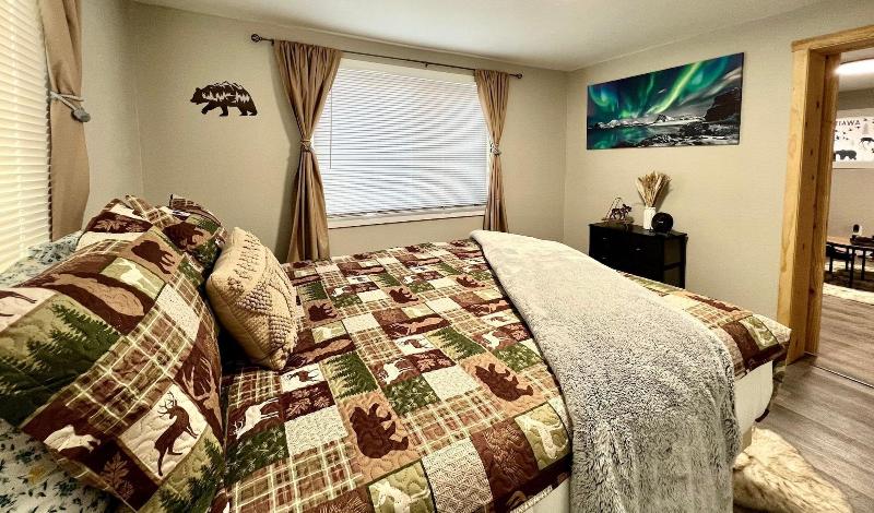 Log Cabin In Heart Of Anchorage image