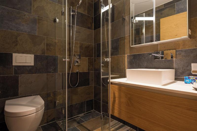 Montela Hotel Resort Suiten image