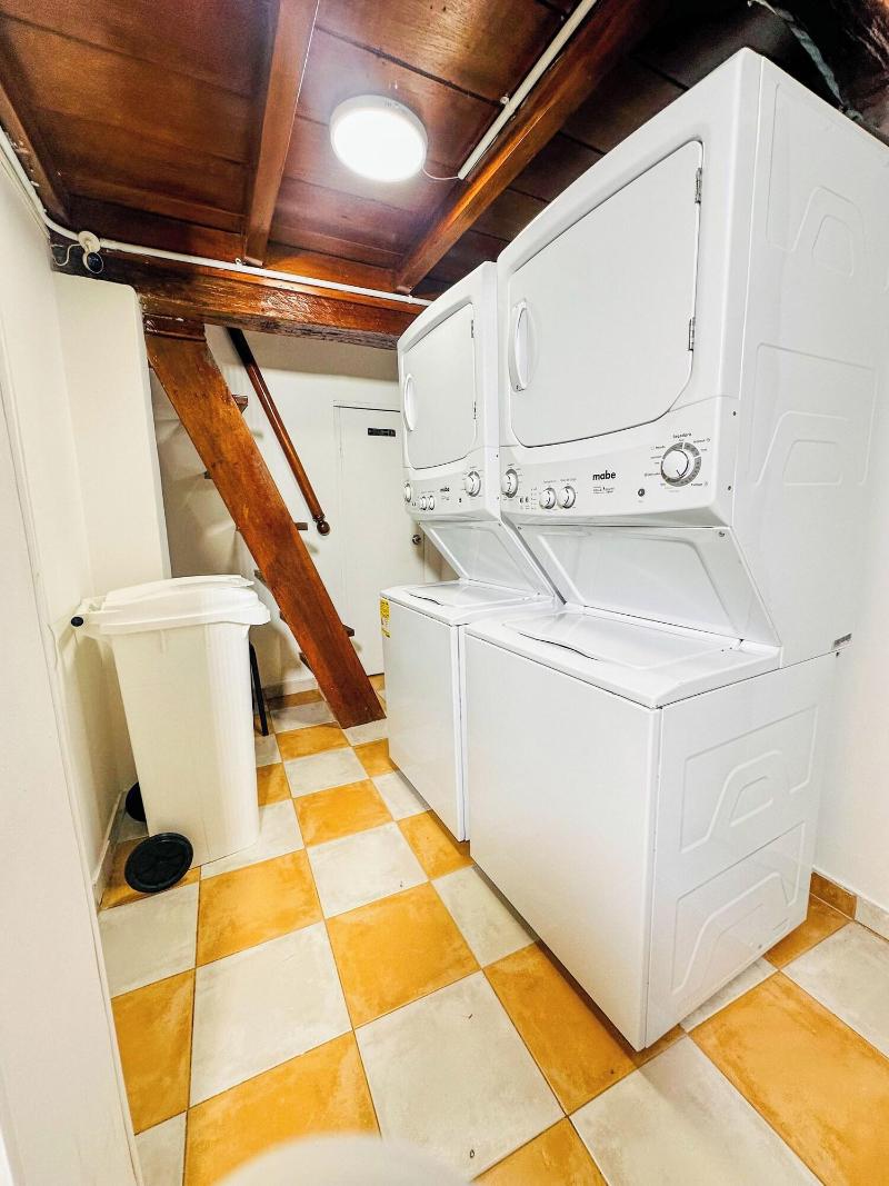 Hostal Casa Torres Centro Historico Adults Only image