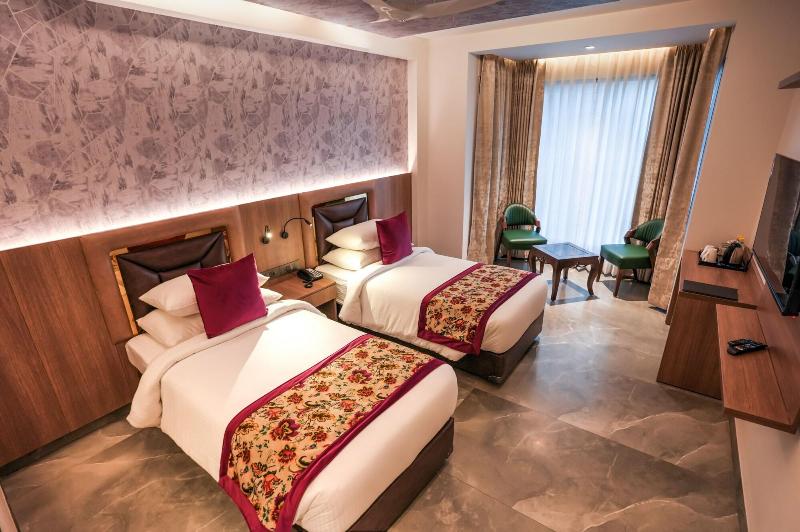 Hotel Rj Managed By Ahg image