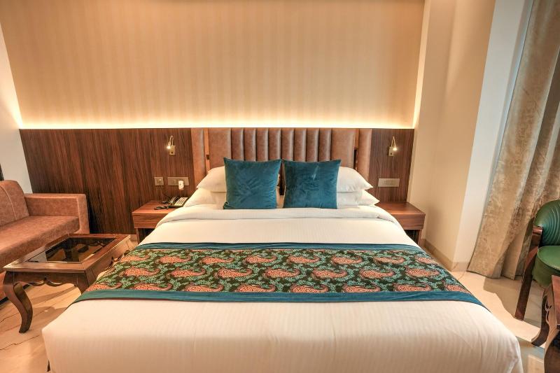 Hotel Rj Managed By Ahg image
