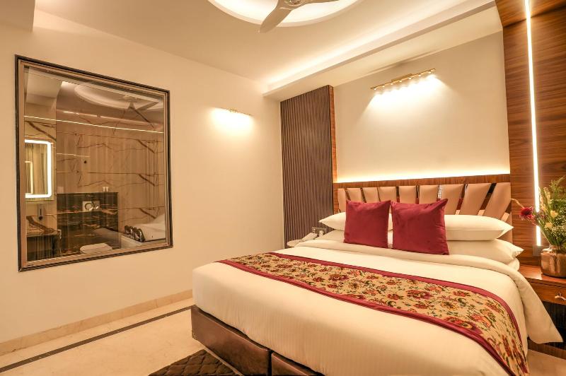 Hotel Rj Managed By Ahg image
