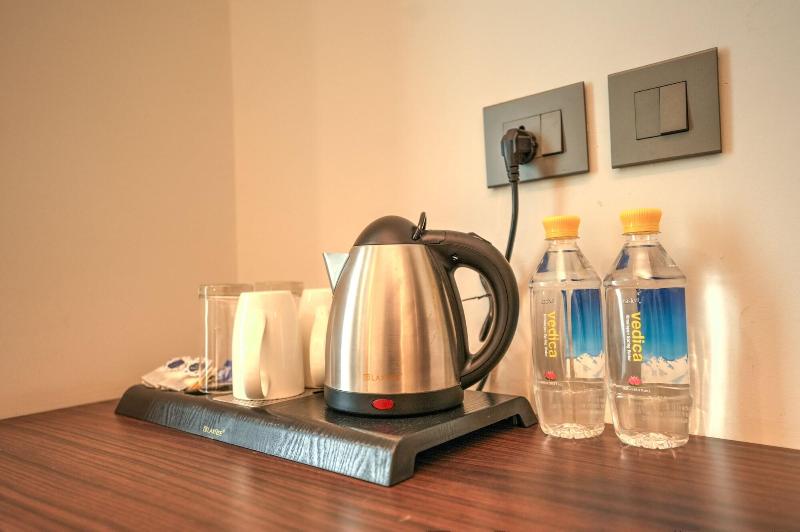 Hotel Rj Managed By Ahg image