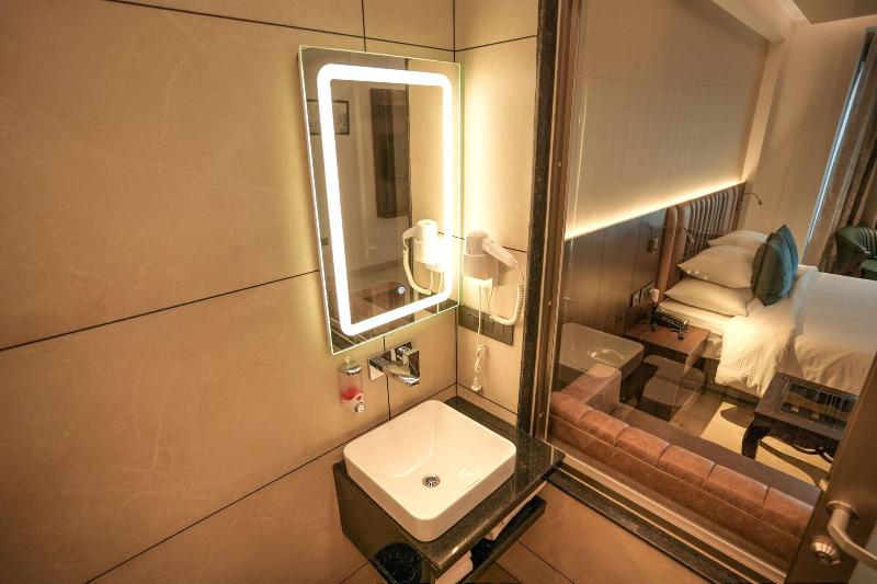 Hotel Rj Managed By Ahg image