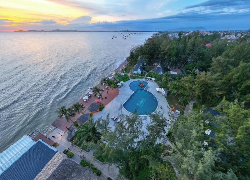 Palace Long Hai Resort image