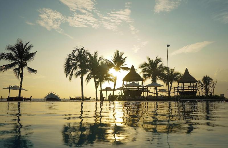 Palace Long Hai Resort image
