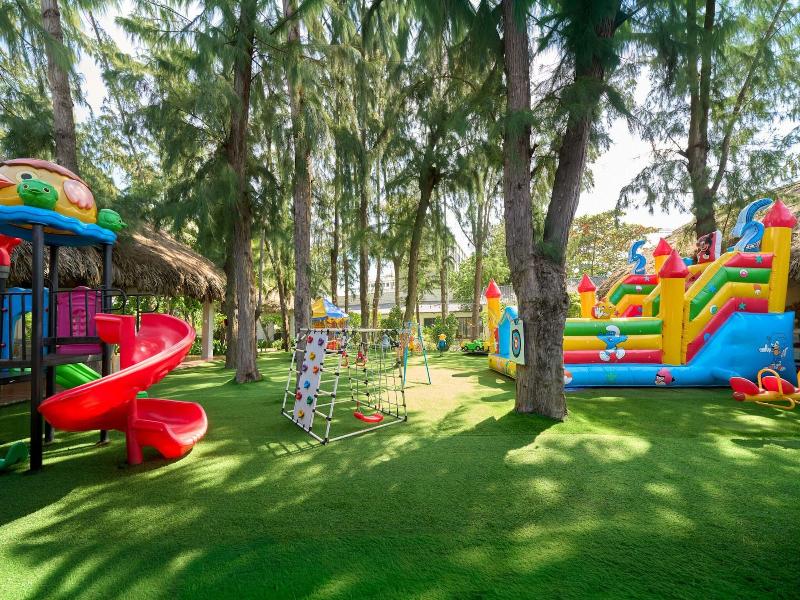 Palace Long Hai Resort image