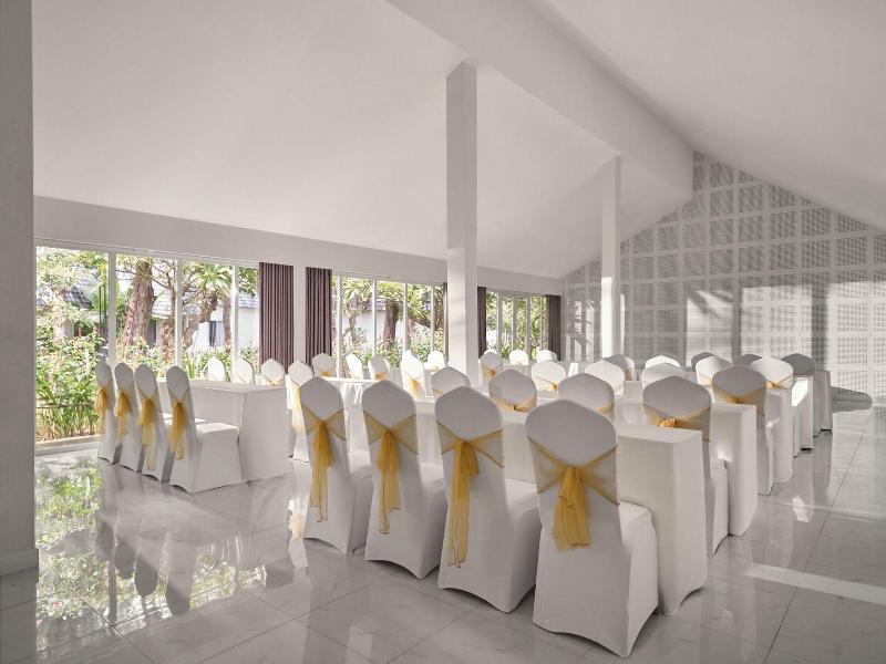 Palace Long Hai Resort image