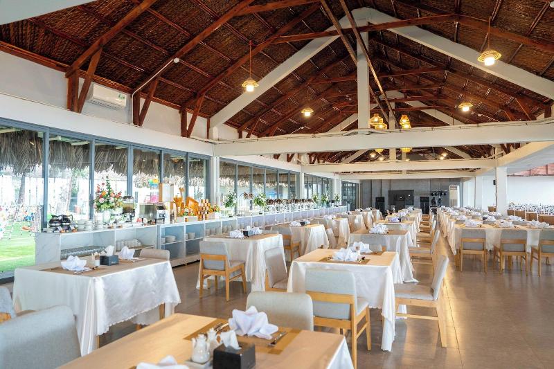 Palace Long Hai Resort image