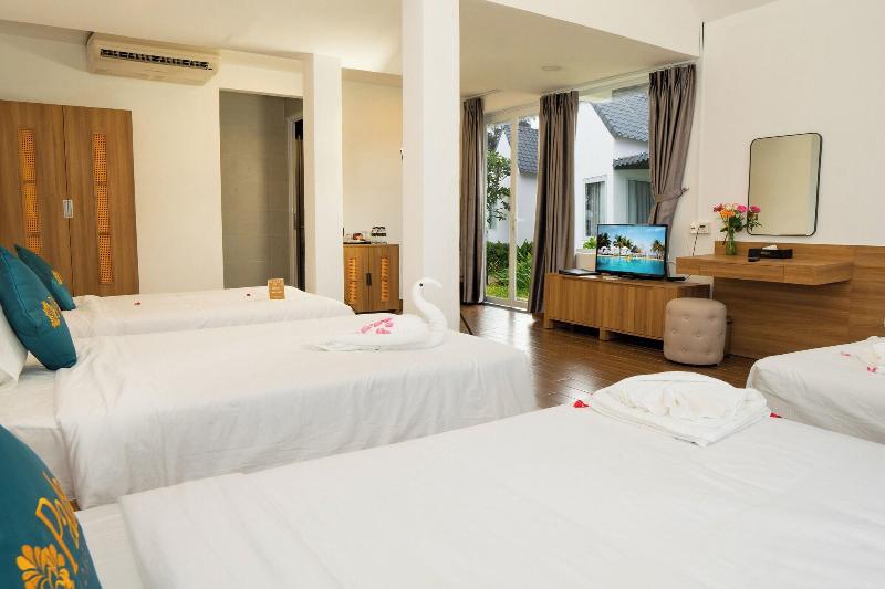 Palace Long Hai Resort image