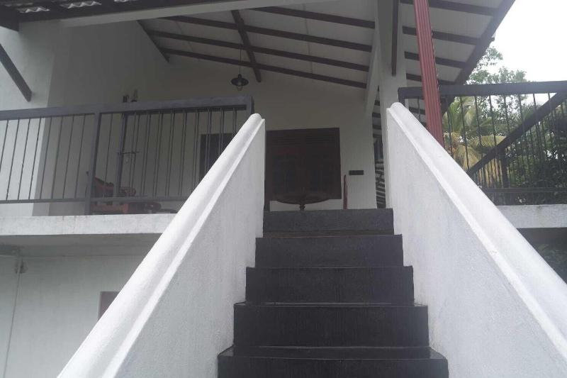 Sathis Villa image
