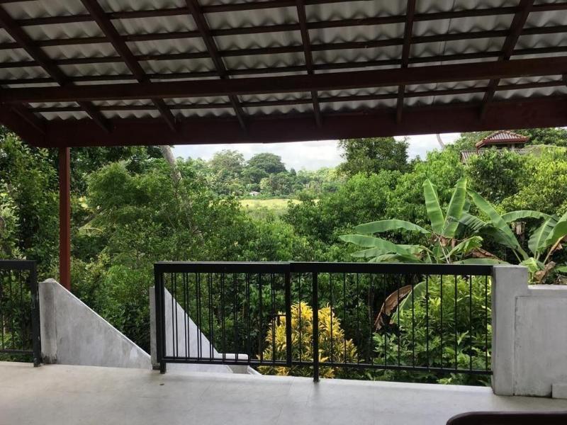 Sathis Villa image