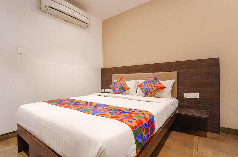 Fabhotel Karpagam — exterior view