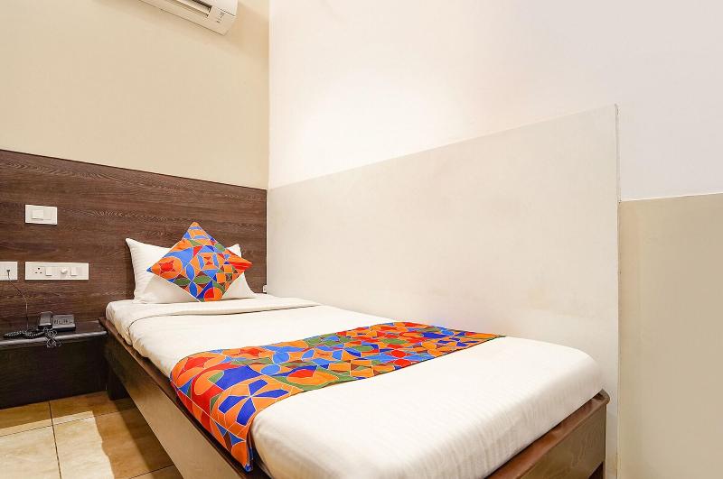 Fabhotel Karpagam — view