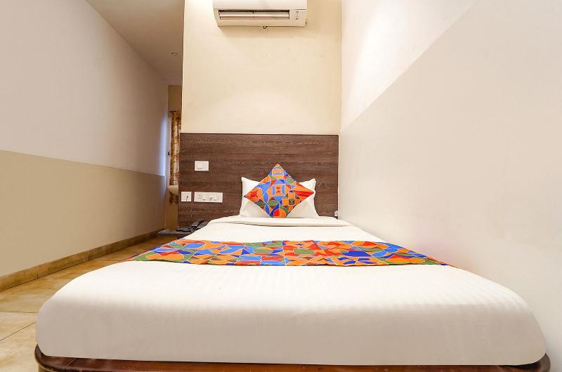 Fabhotel Karpagam image