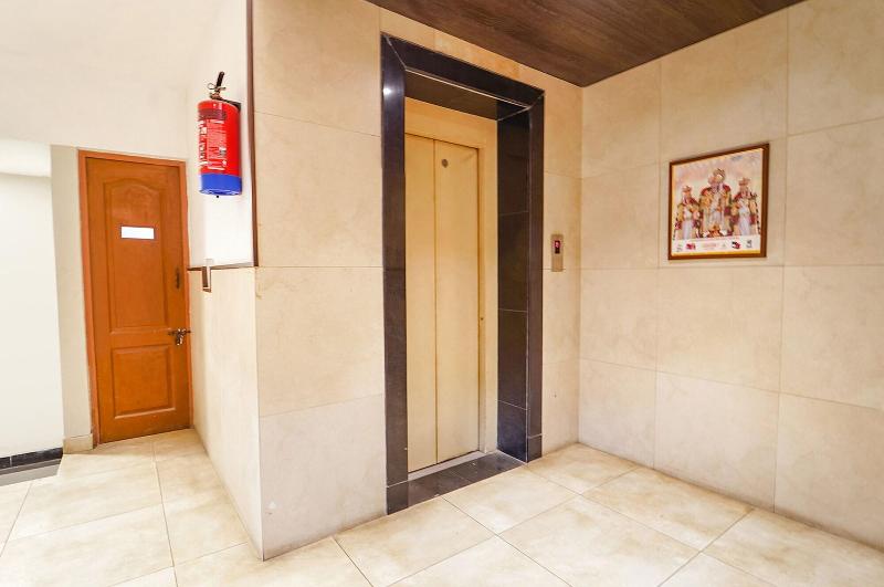 Fabhotel Karpagam image