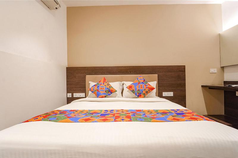 Fabhotel Karpagam image