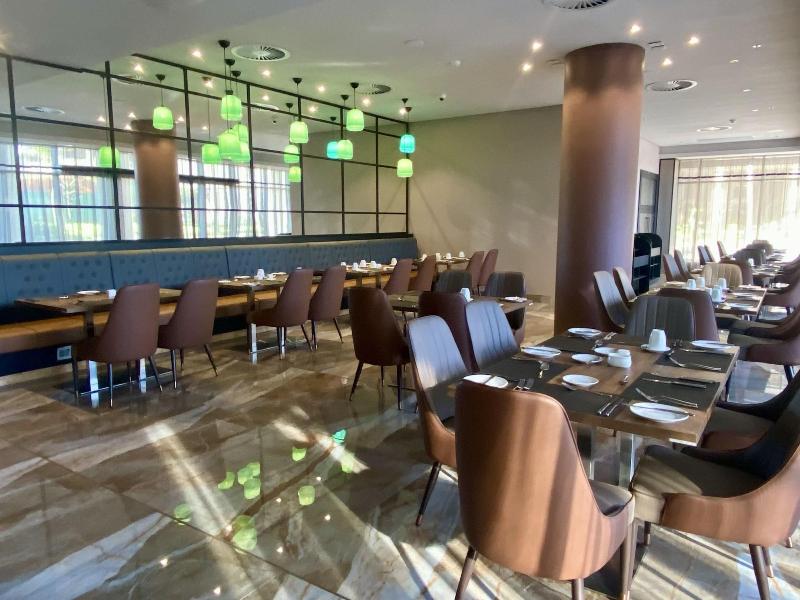 Coastlands Skye Hotel image
