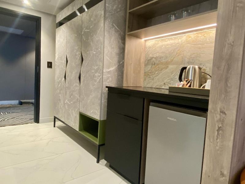 Coastlands Skye Hotel image