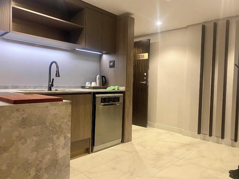 Coastlands Skye Hotel image