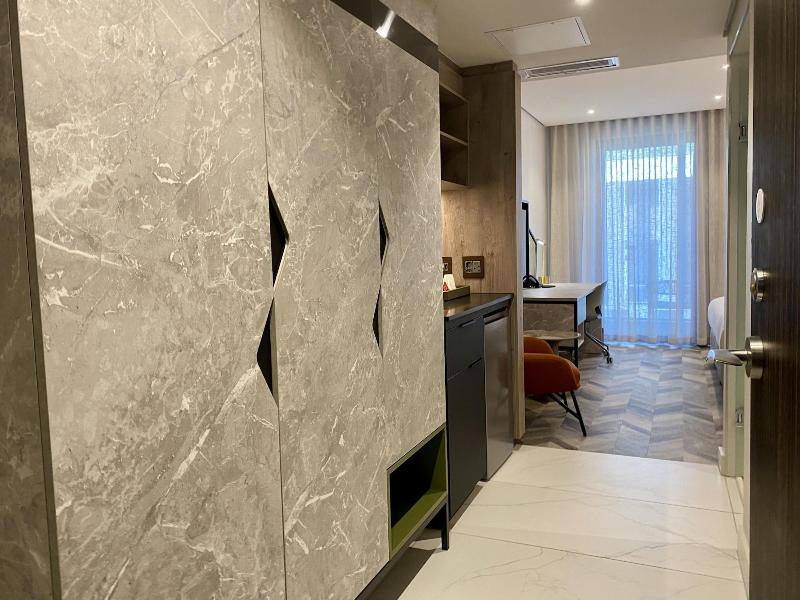 Coastlands Skye Hotel image
