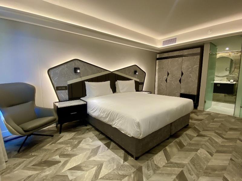 Coastlands Skye Hotel image