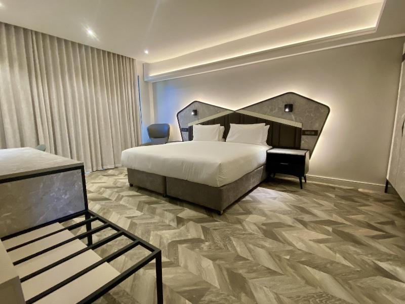 Coastlands Skye Hotel image