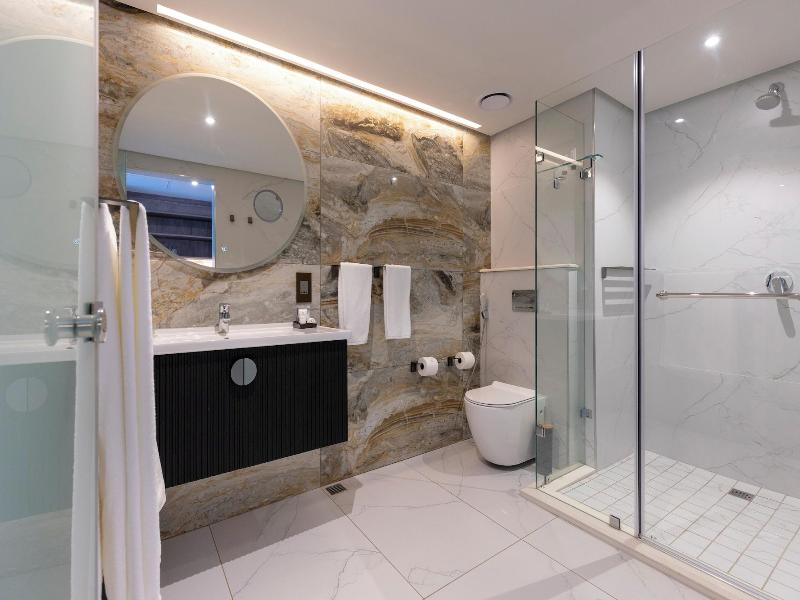 Coastlands Skye Hotel image