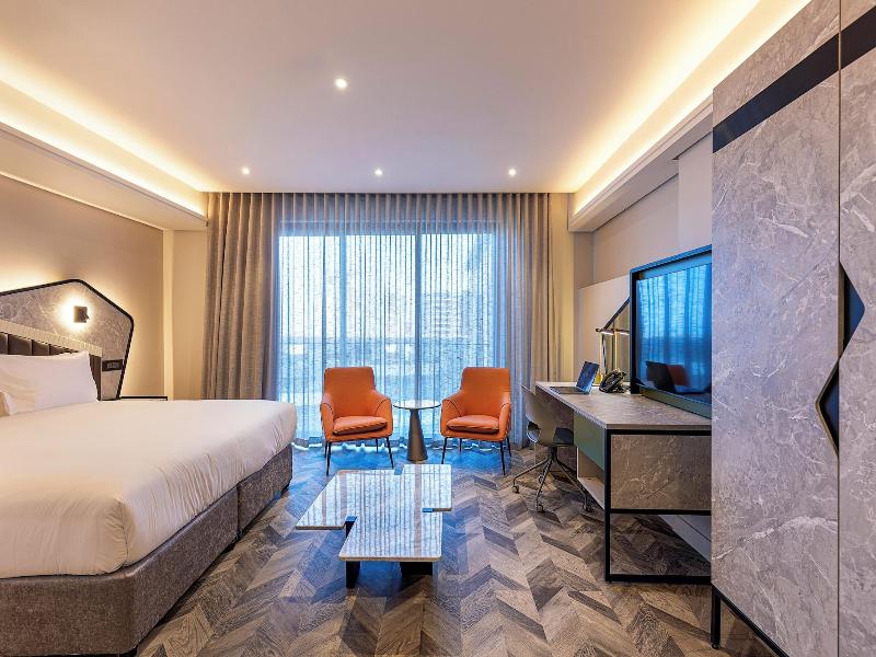 Coastlands Skye Hotel image