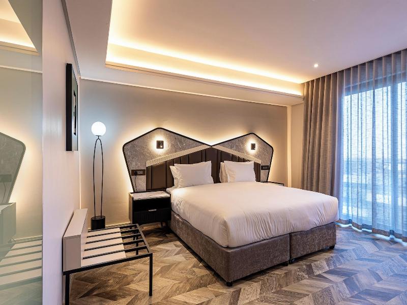 Coastlands Skye Hotel image