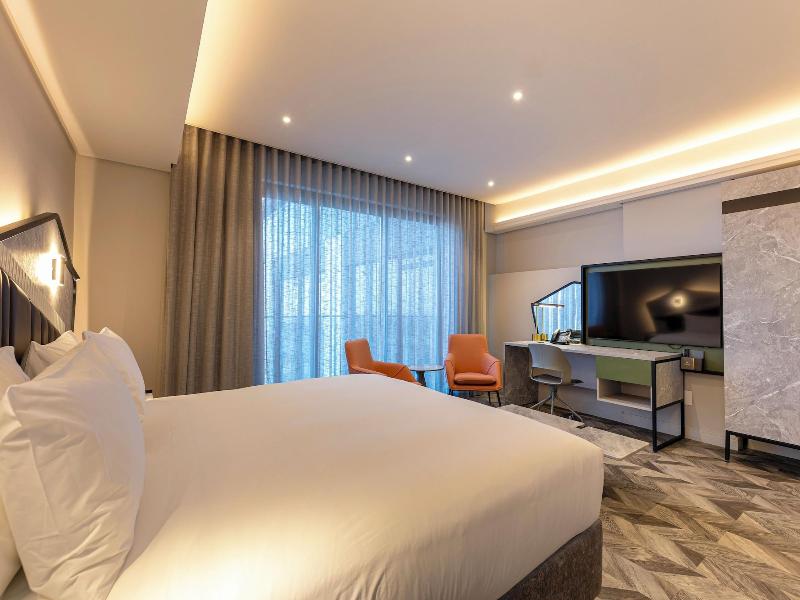 Coastlands Skye Hotel image