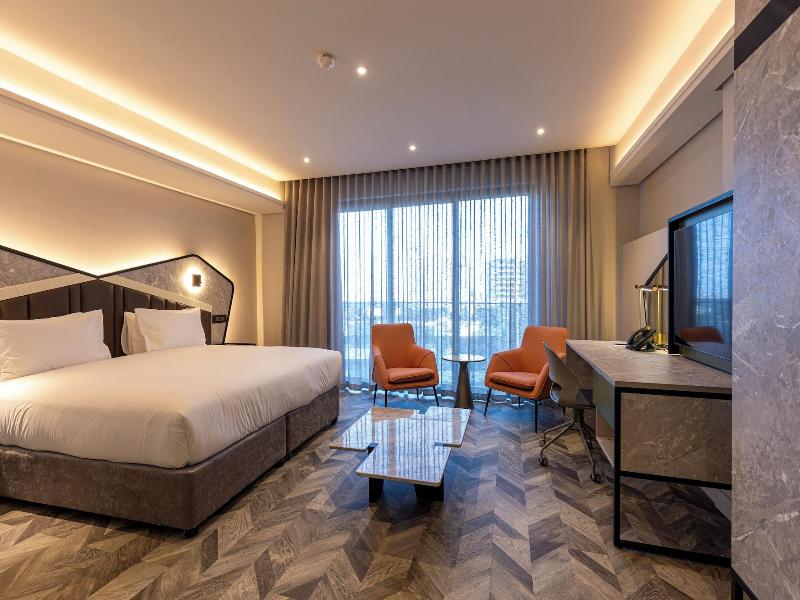 Coastlands Skye Hotel image