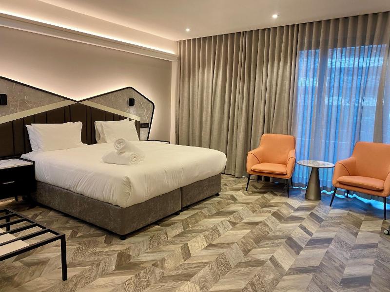 Coastlands Skye Hotel image