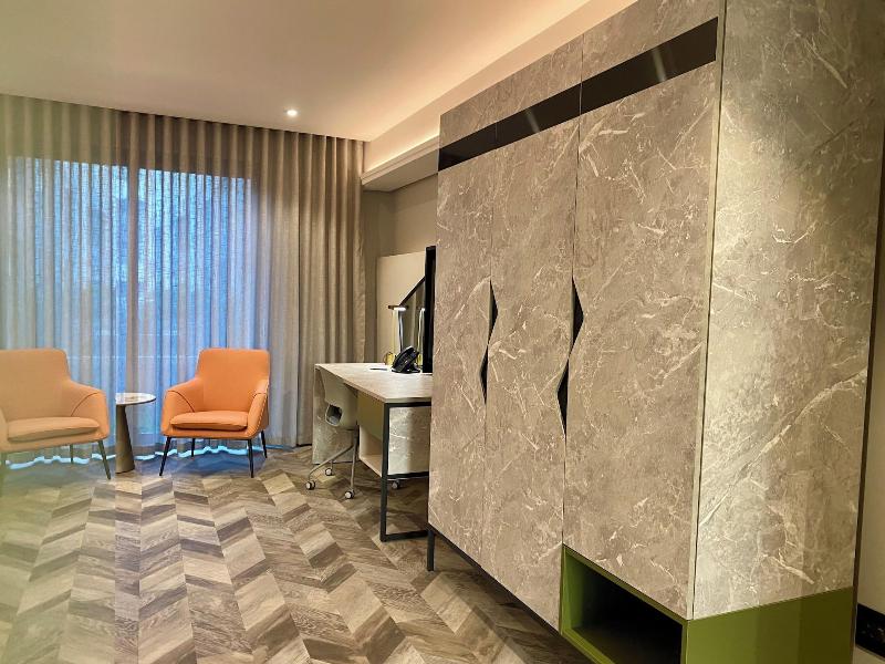 Coastlands Skye Hotel image