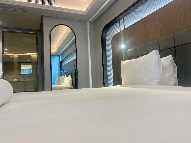 Coastlands Skye Hotel image