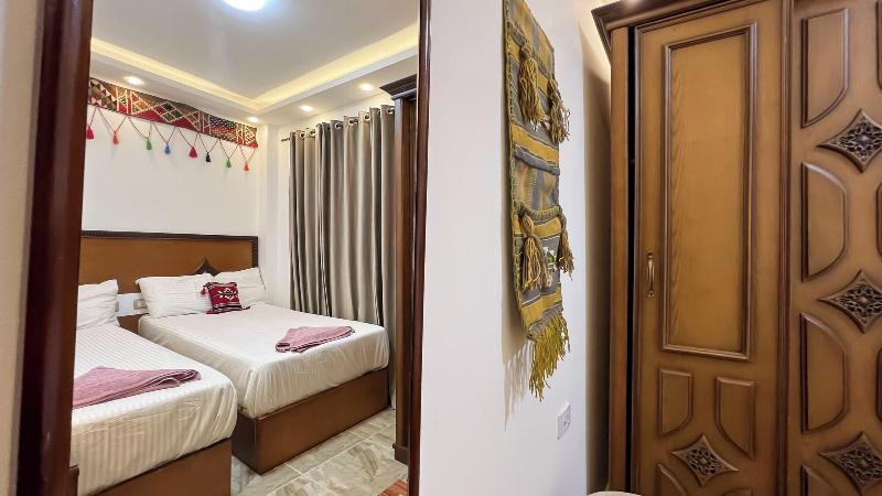 Atlantis Pyramids Inn New image