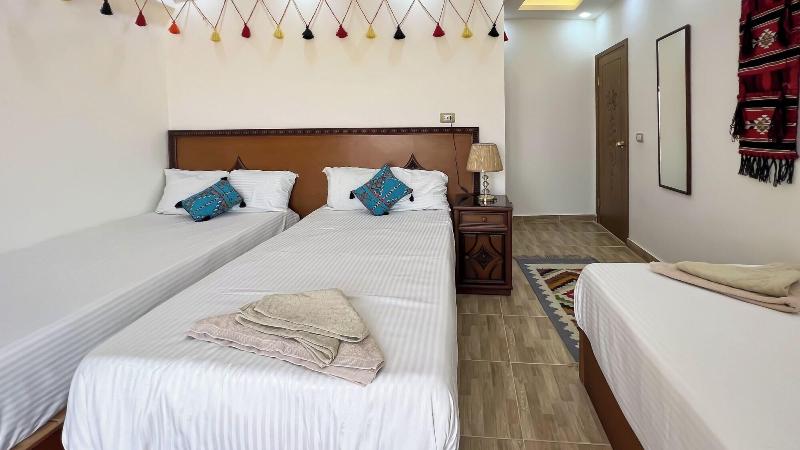 Atlantis Pyramids Inn New image