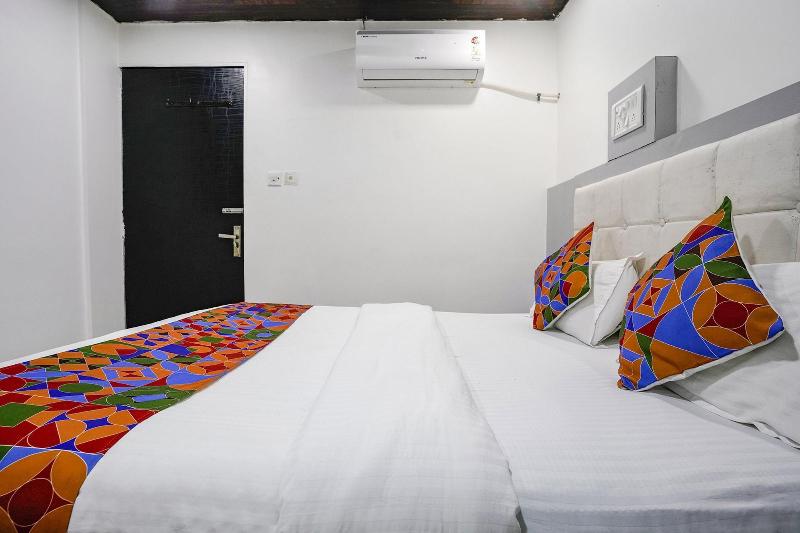 Fabexpress Park Residency image