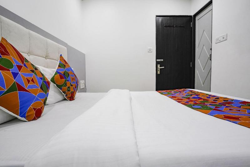 Fabexpress Park Residency image