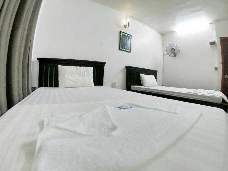 Sarah Guest House image