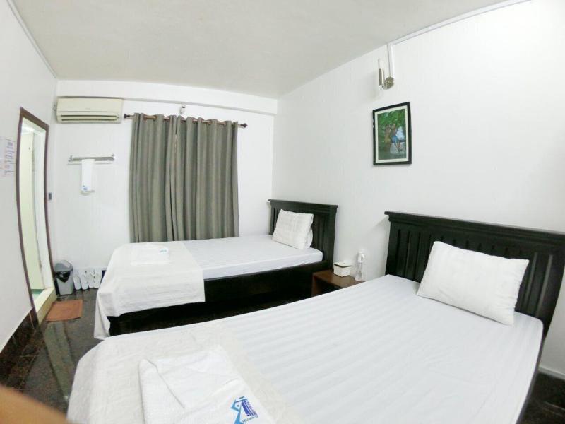 Sarah Guest House image