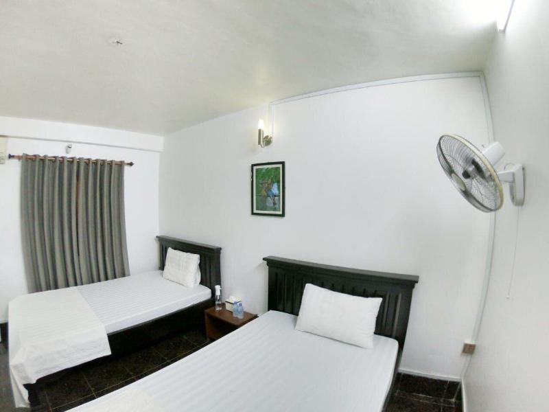 Sarah Guest House image