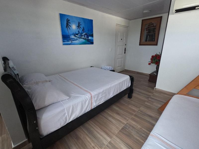 Ayenda Posada Shang Giovys Rincon image