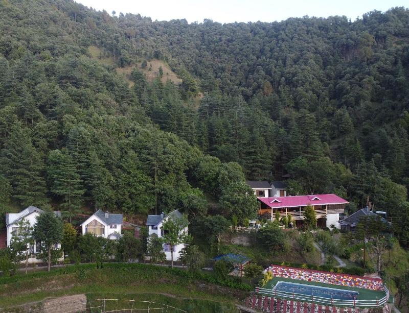 Oakwood Hamlet Resort Shoghi Shimla image